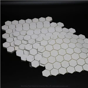 Mozaic hexagonal din ceramică